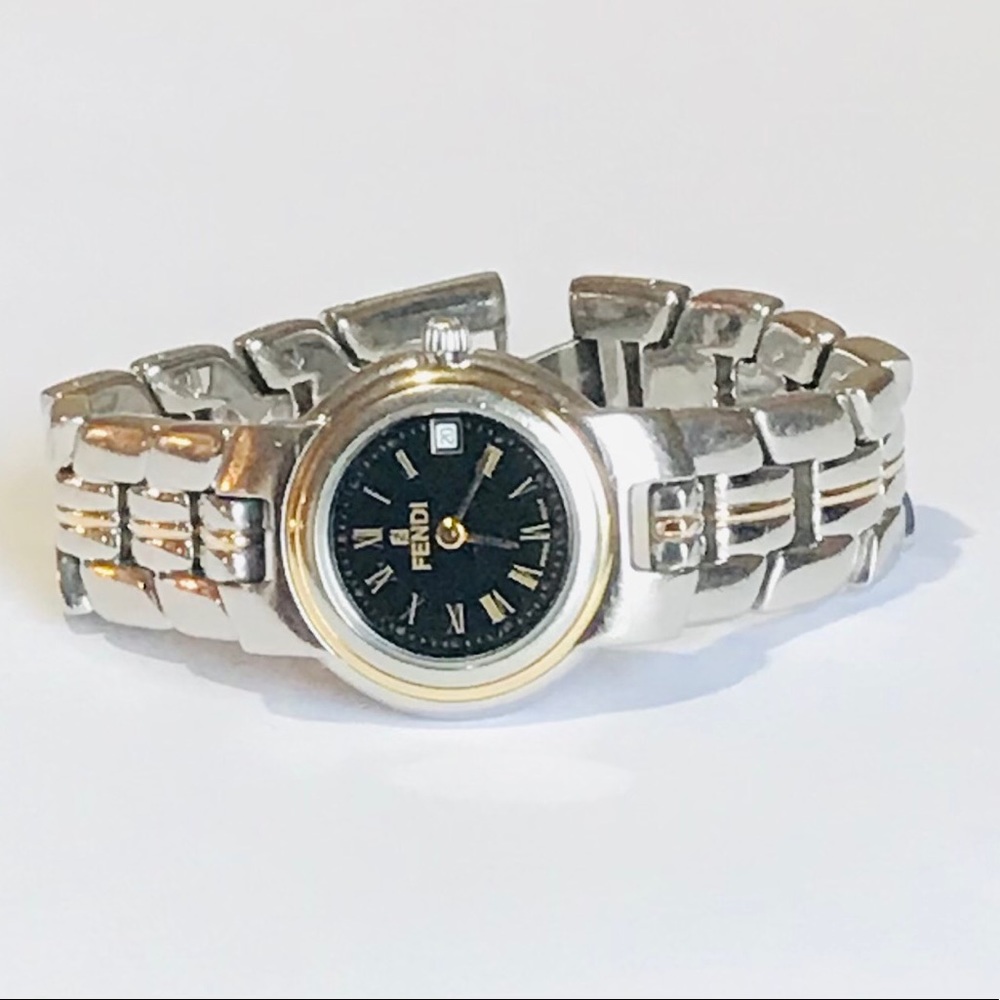 Beautiful Fendi 5ATM with serial number authentic